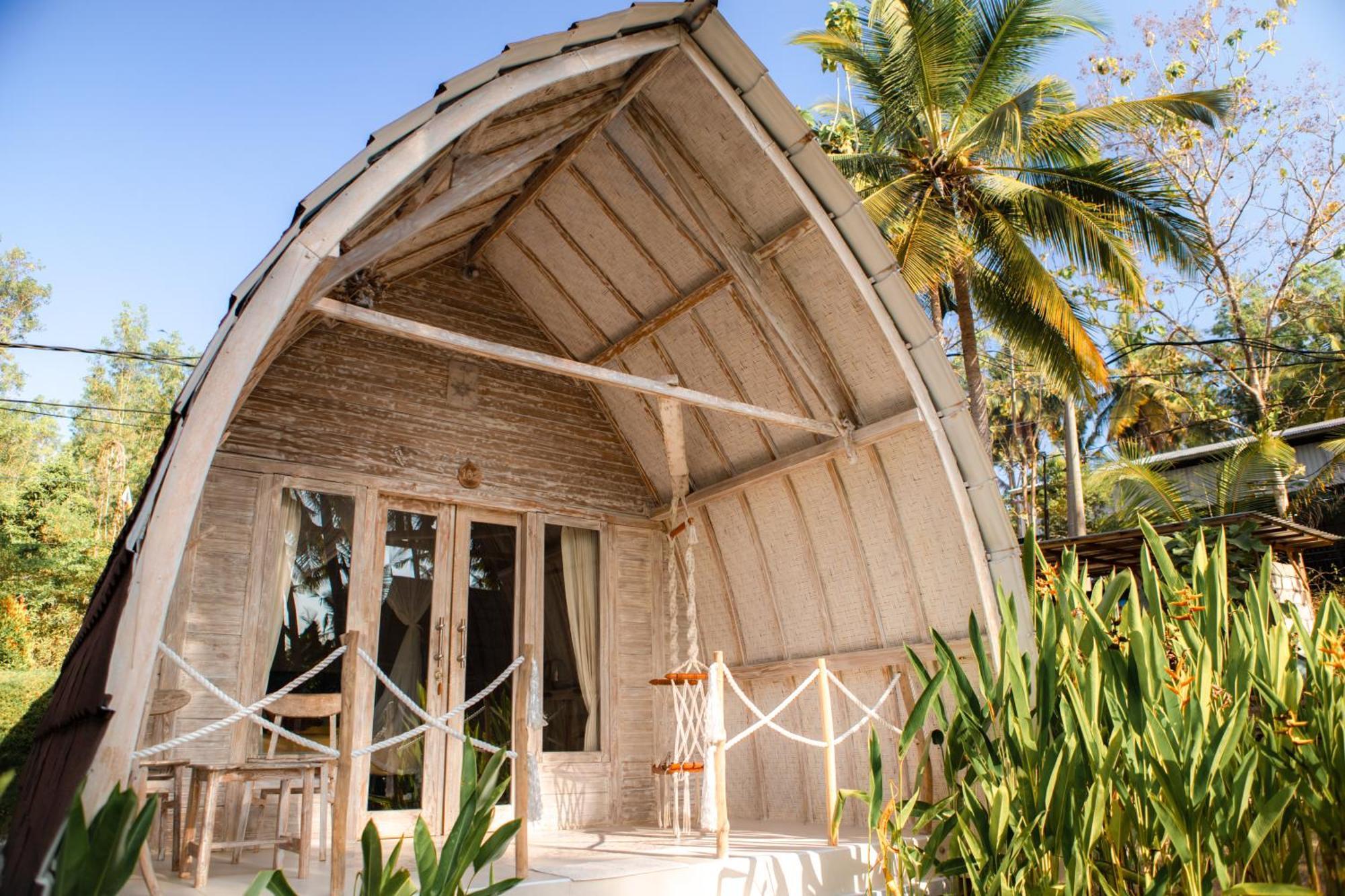 La Royale Nusa Penida Toyapakeh Exterior photo